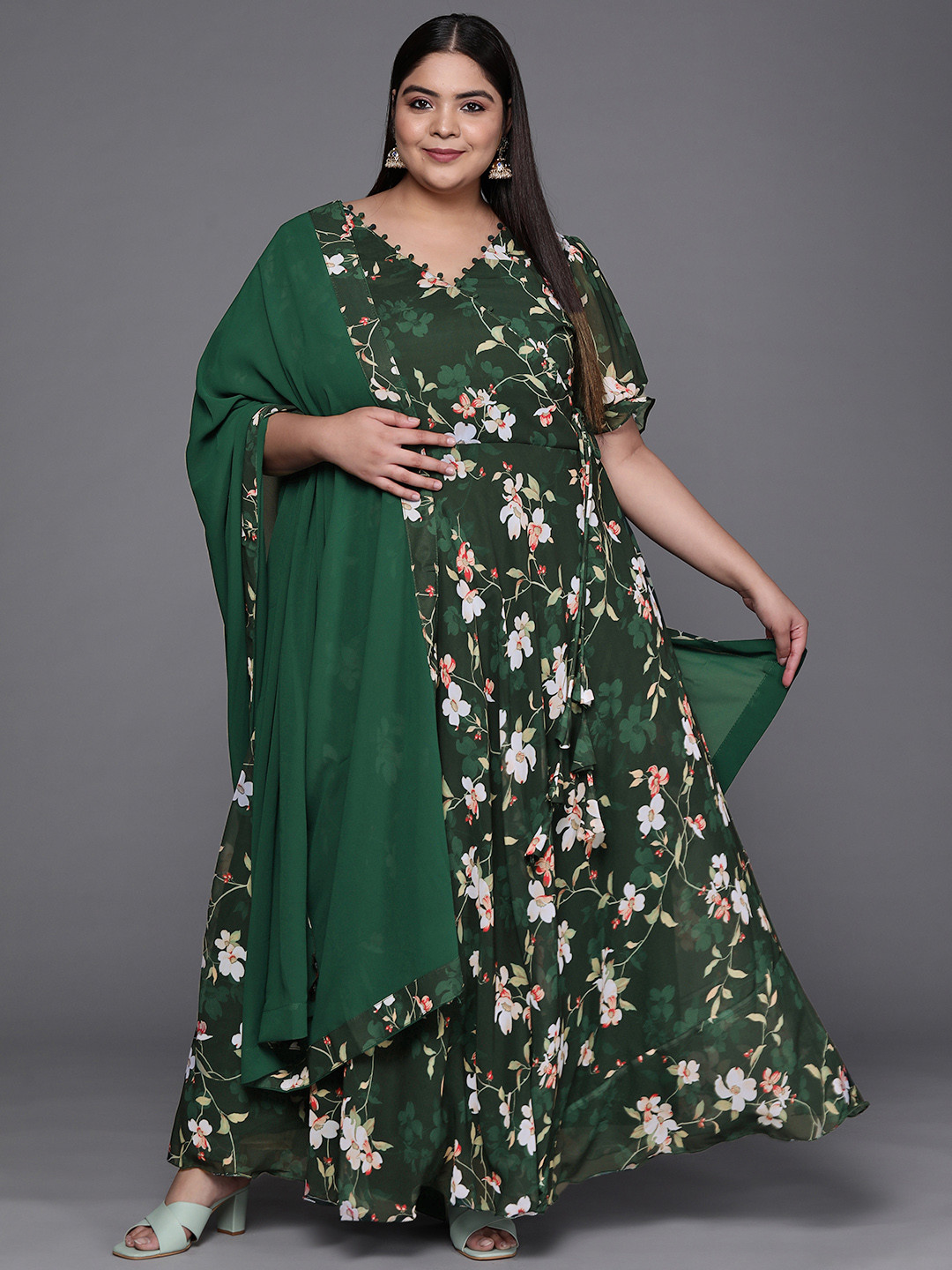 INDDUS PLUS Women Green & Off White Floral Printed Angrakha Georgette Kurta With Dupatta