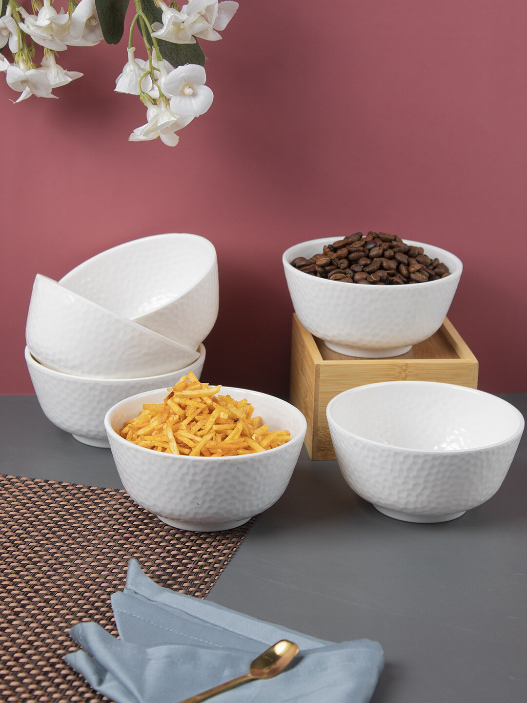 MARKET99 White Set of 6 Textured Melamine Glossy Bowls