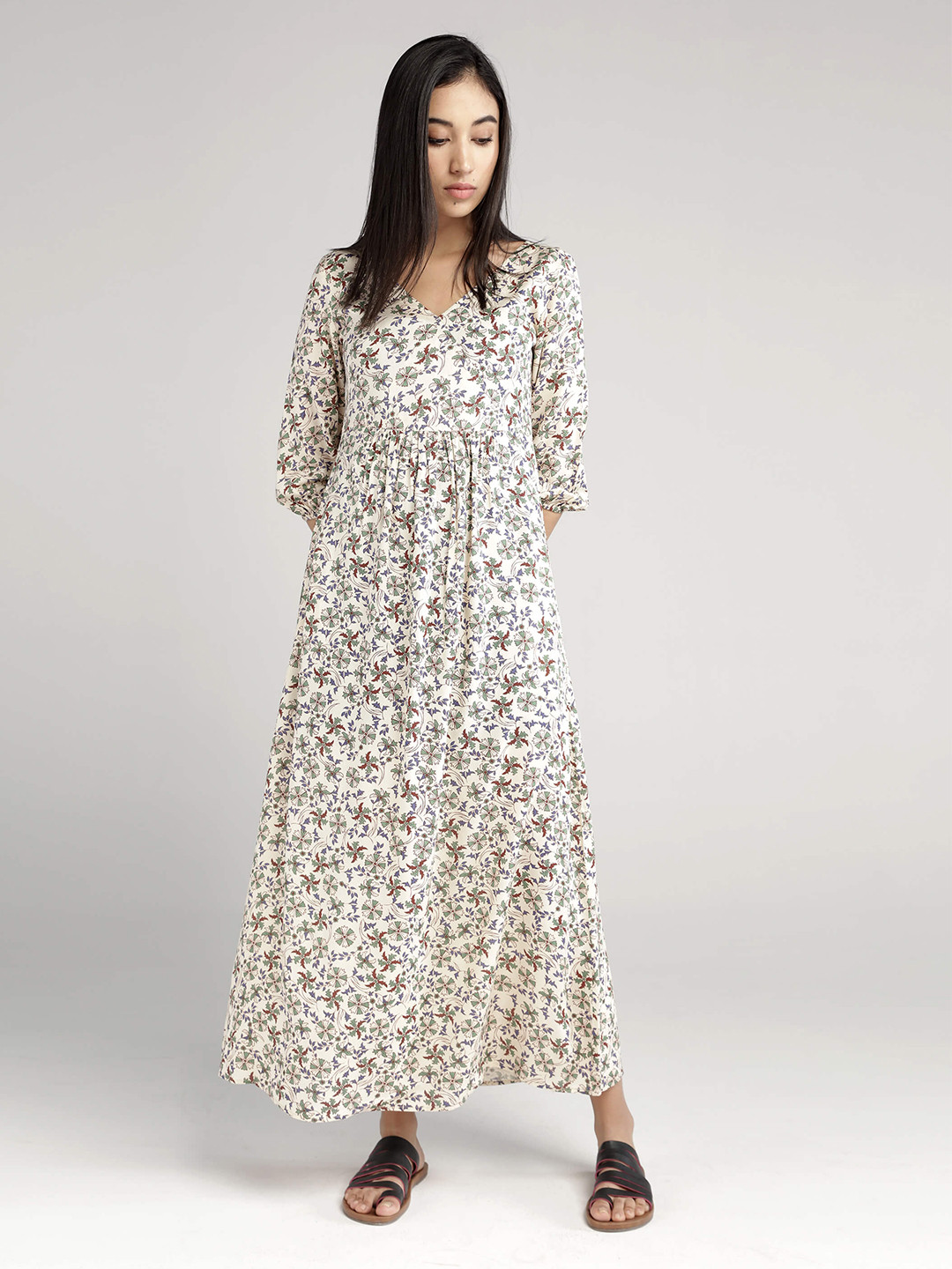 IDK Cream-Coloured Floral Maxi Dress