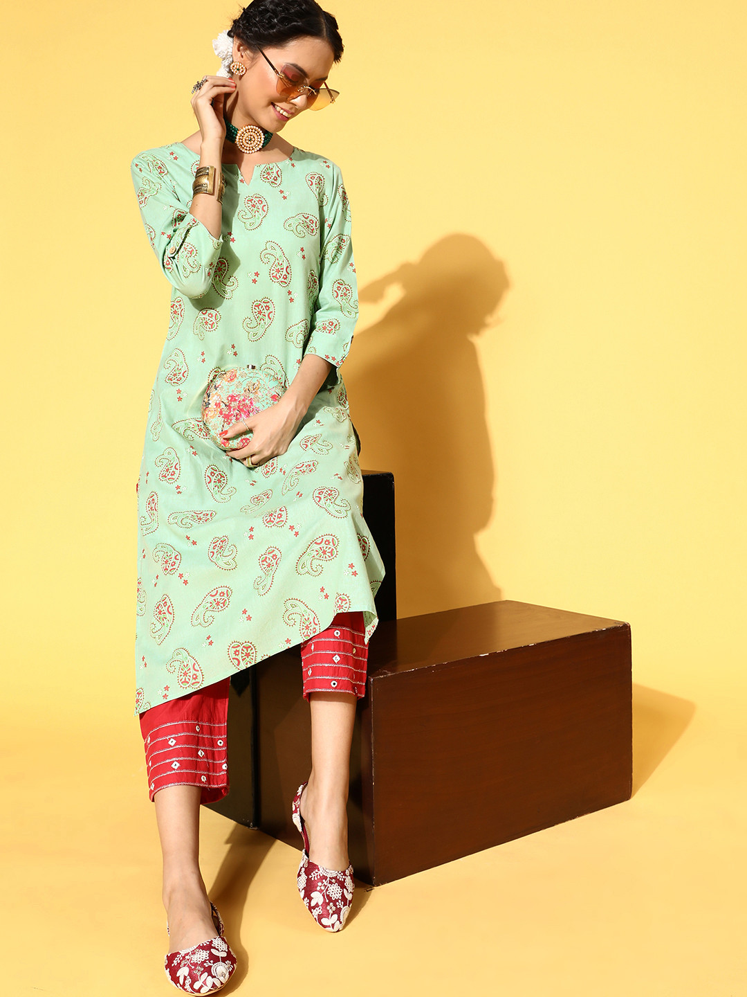 Blissta Women Attractive Green Cotton Print Parade Kurta