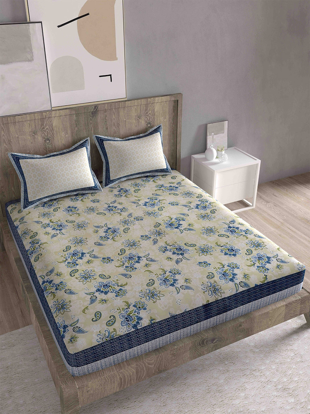 Spangle Premium Grey Floral Cotton 260 TC Fitted King Fine Bedsheet with 2 Pillow Covers-108 x 108 inches