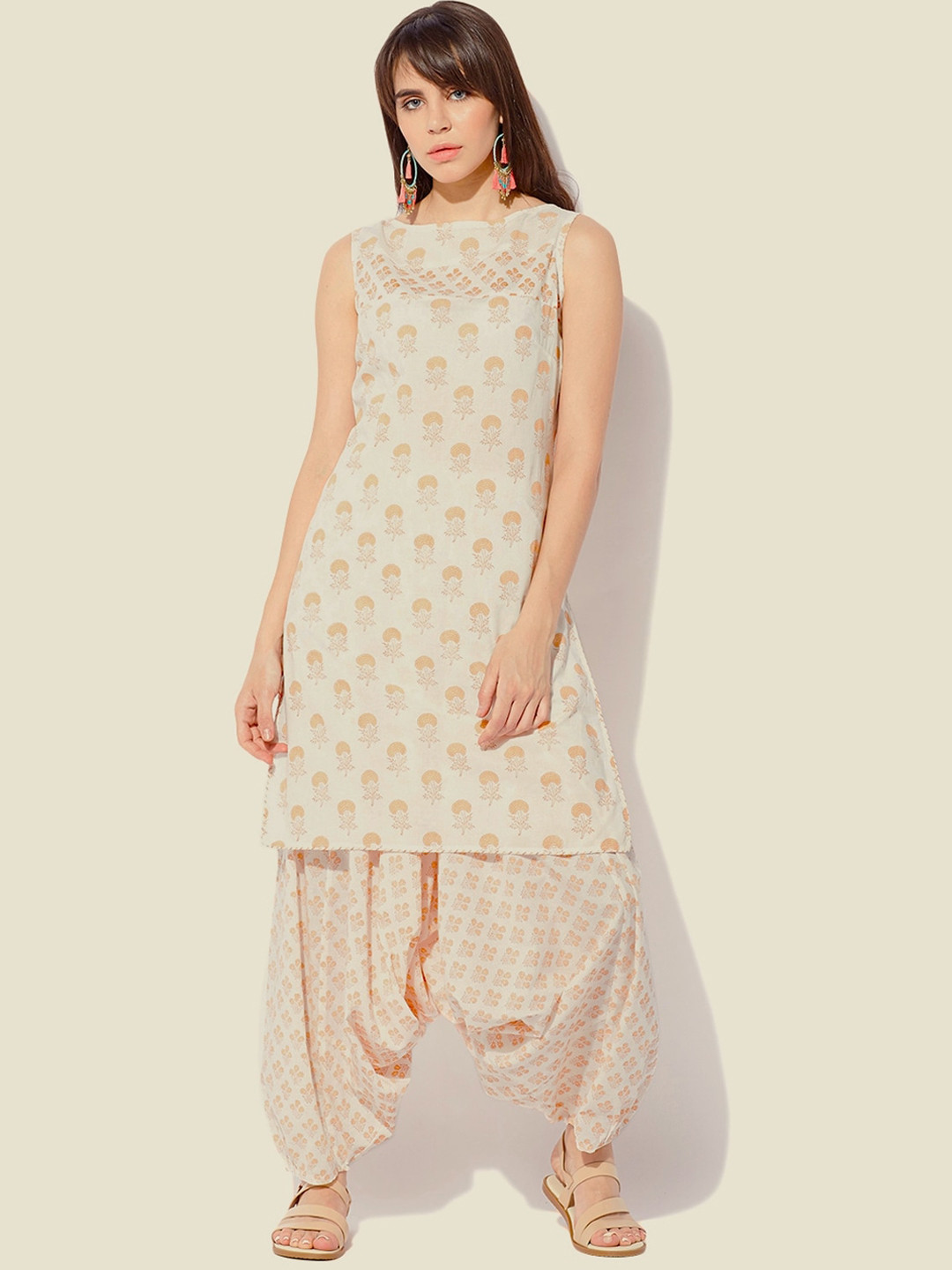 Indian Dobby Women Beige & Peach-Coloured Floral Printed Block Print Kurta