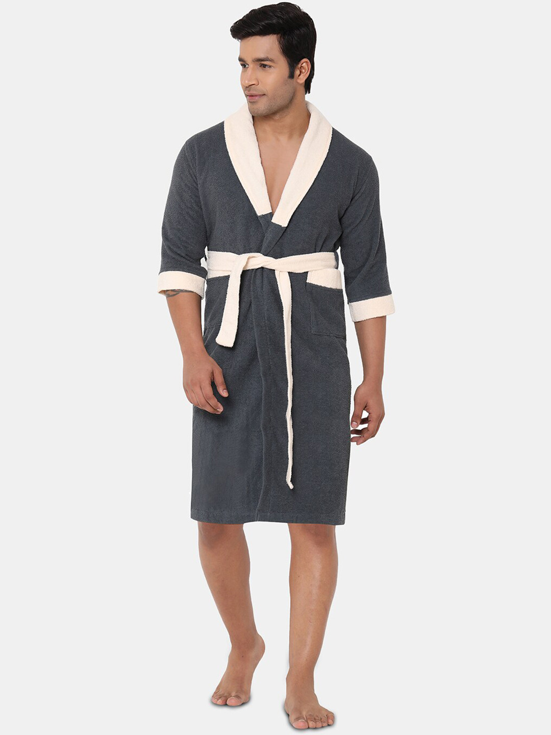 SPACES Unisex Grey Solid Pure Cotton Bathrobe