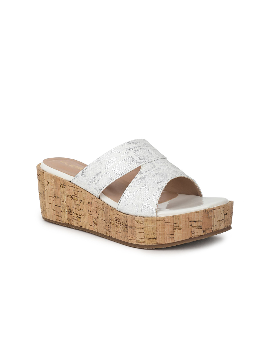 VALIOSAA White Platform Sandals with Buckles