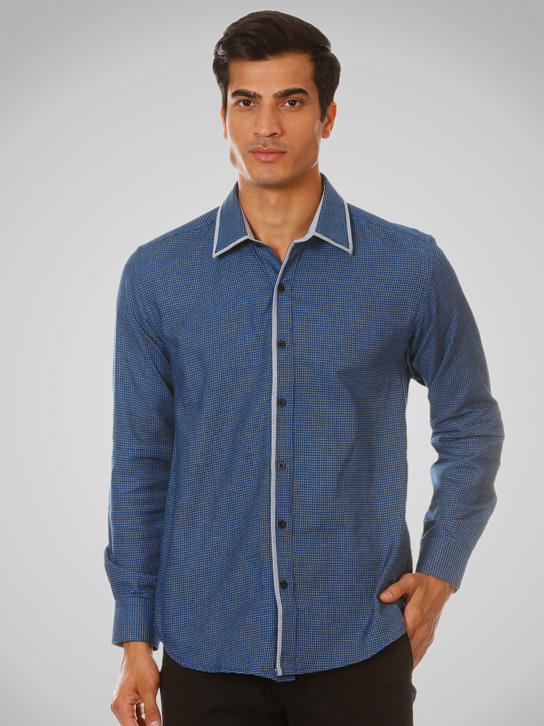 SHIRT THEORY Men Blue Comfort Casual Shirt