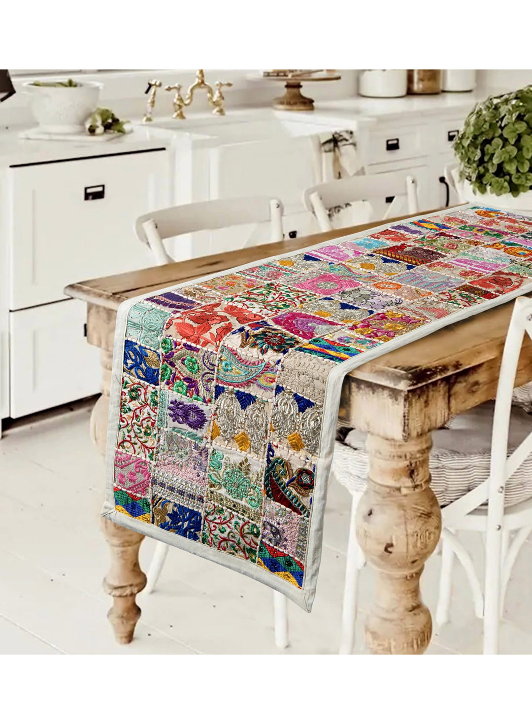 HANDICRAFT PALACE White Patchwork Khambadiya Table Runner