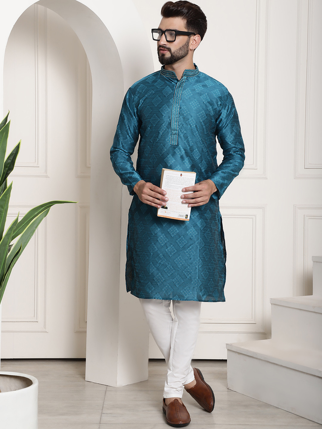 SOJANYA Men Blue Embroidered Jacquard Silk Kurta with Churidar