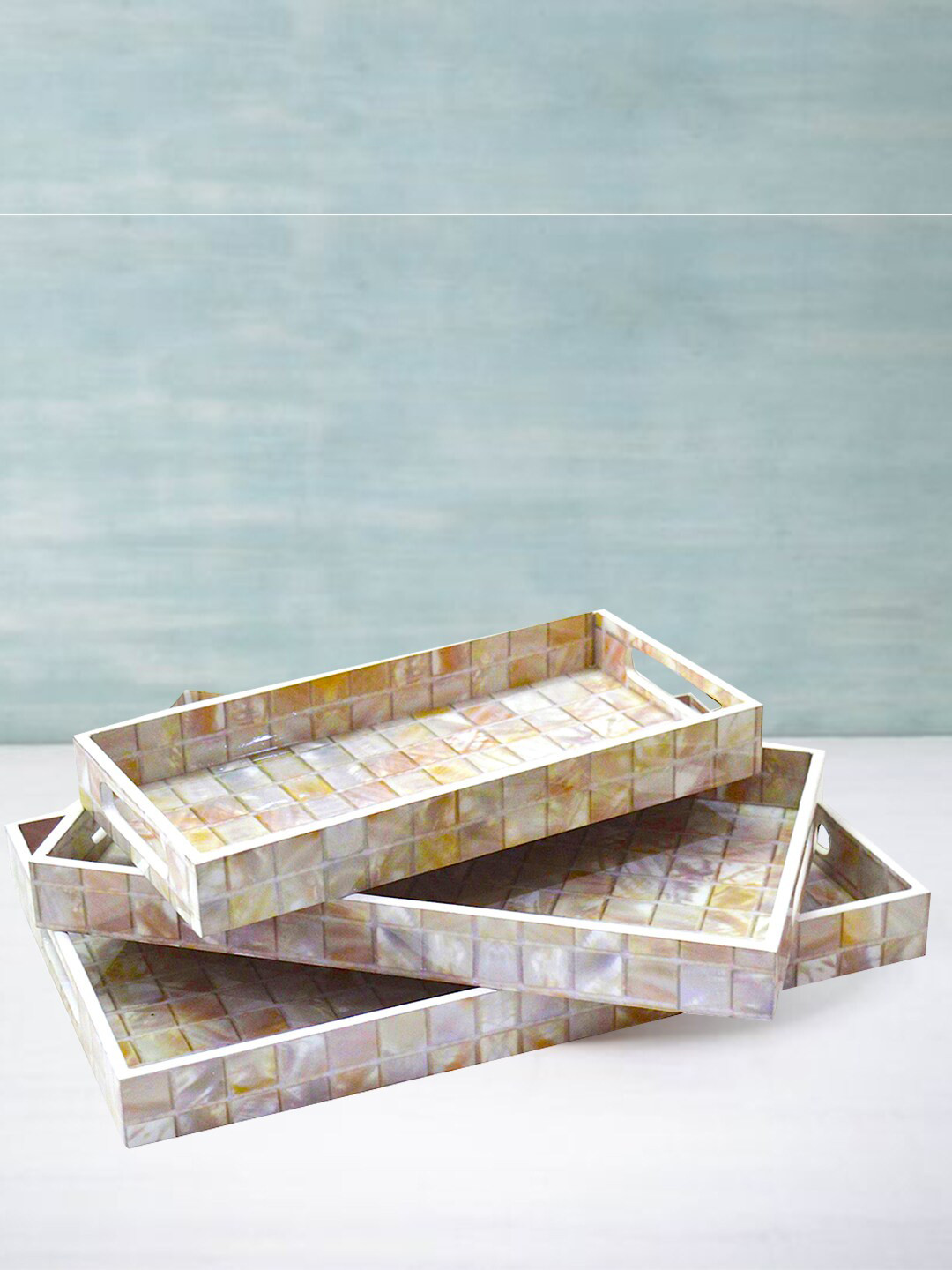 Tranquil square Grey Wooden Serving Tray