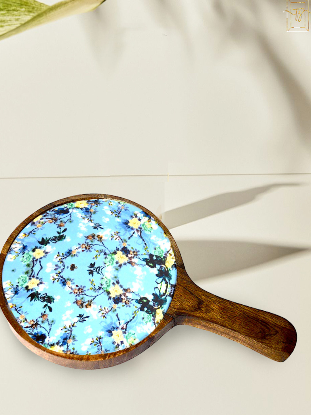 Tranquil square Blue & Brown Floral Printed Pizza Tray