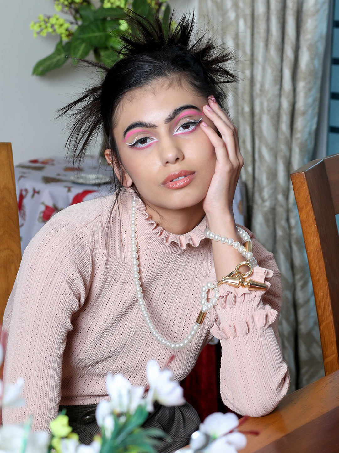 ODETTE White Beaded Necklace