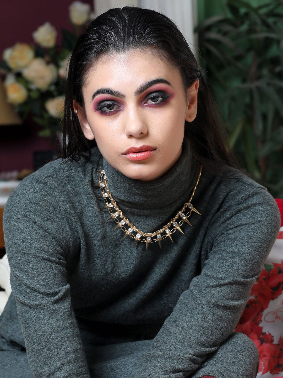 ODETTE Gold-Toned & Whit Studded Necklace