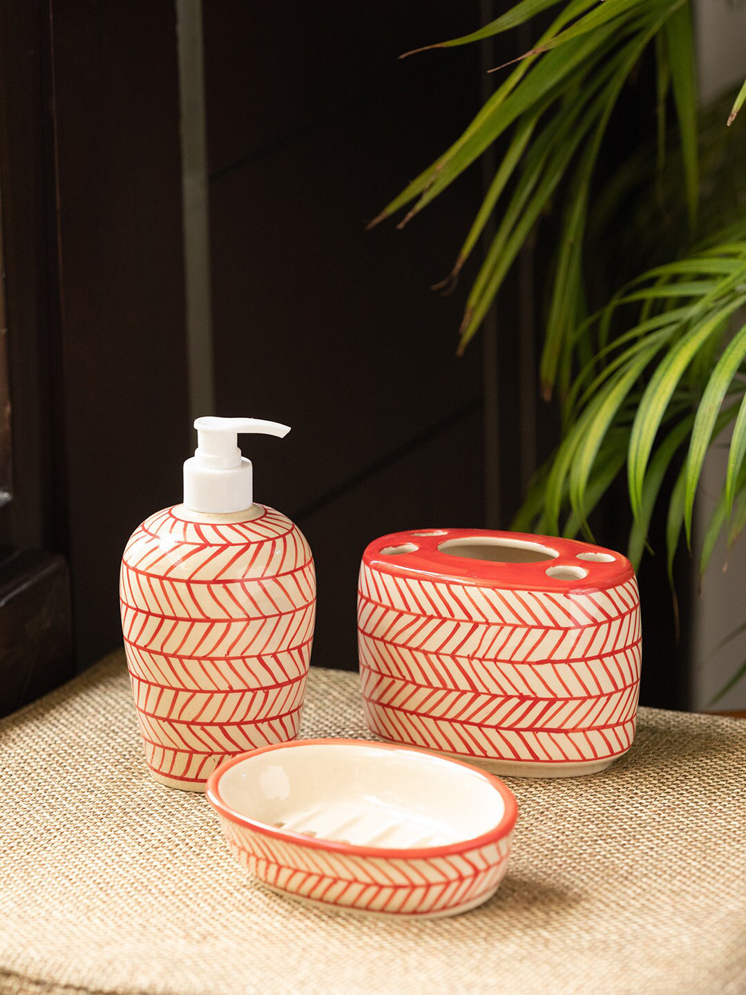 ExclusiveLane Set Of 3 Handpainted Red  White Ceramic Bathroom Accessories Set