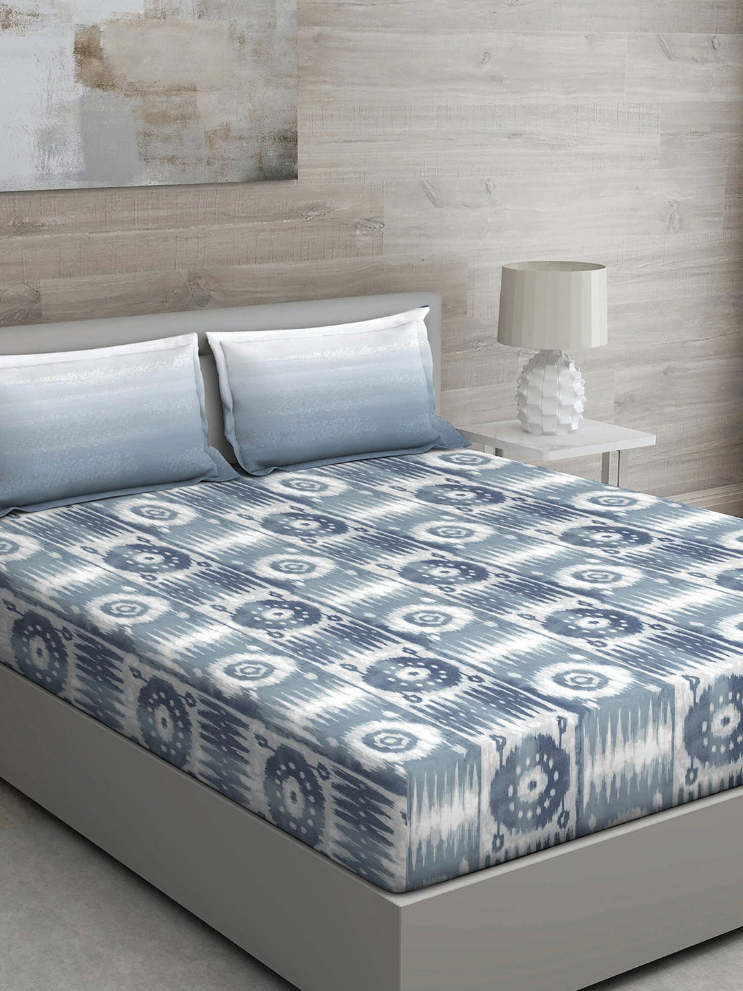 GM Winter Special Blue Geometric Cotton 150 TC Queen Bedsheet with 2 Pillow Covers-228 x 274 cm
