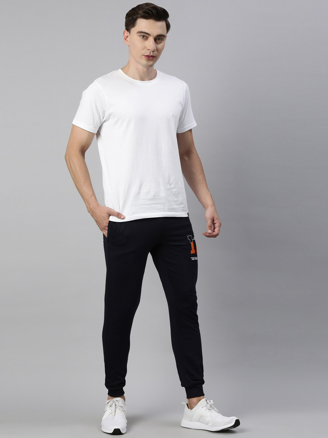 Joven Men White & Black T-shirt with Pyjamas