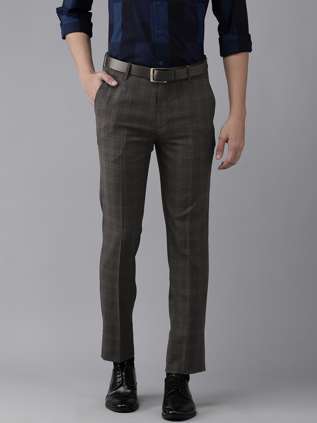 Buy Arrow New York Men Black Checked Original Slim Fit Trousers
