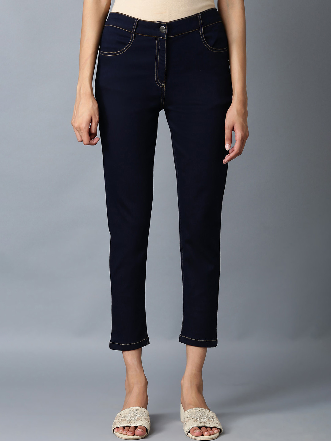 elleven Women Blue Solid Jeans