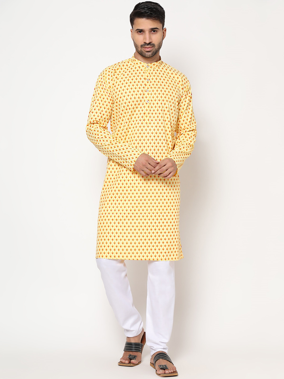 KAVYA SAREES Men Yellow Printed Linen Kurta with Pyjamas