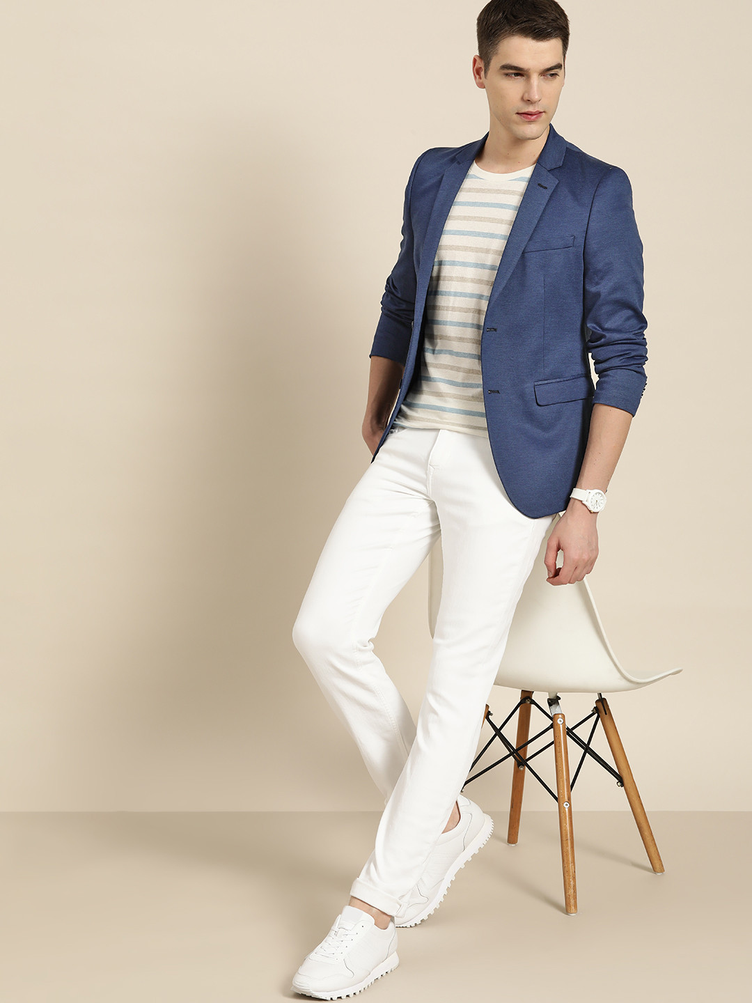 INVICTUS Men Navy Blue Solid Slim Fit Single Breasted Blazer