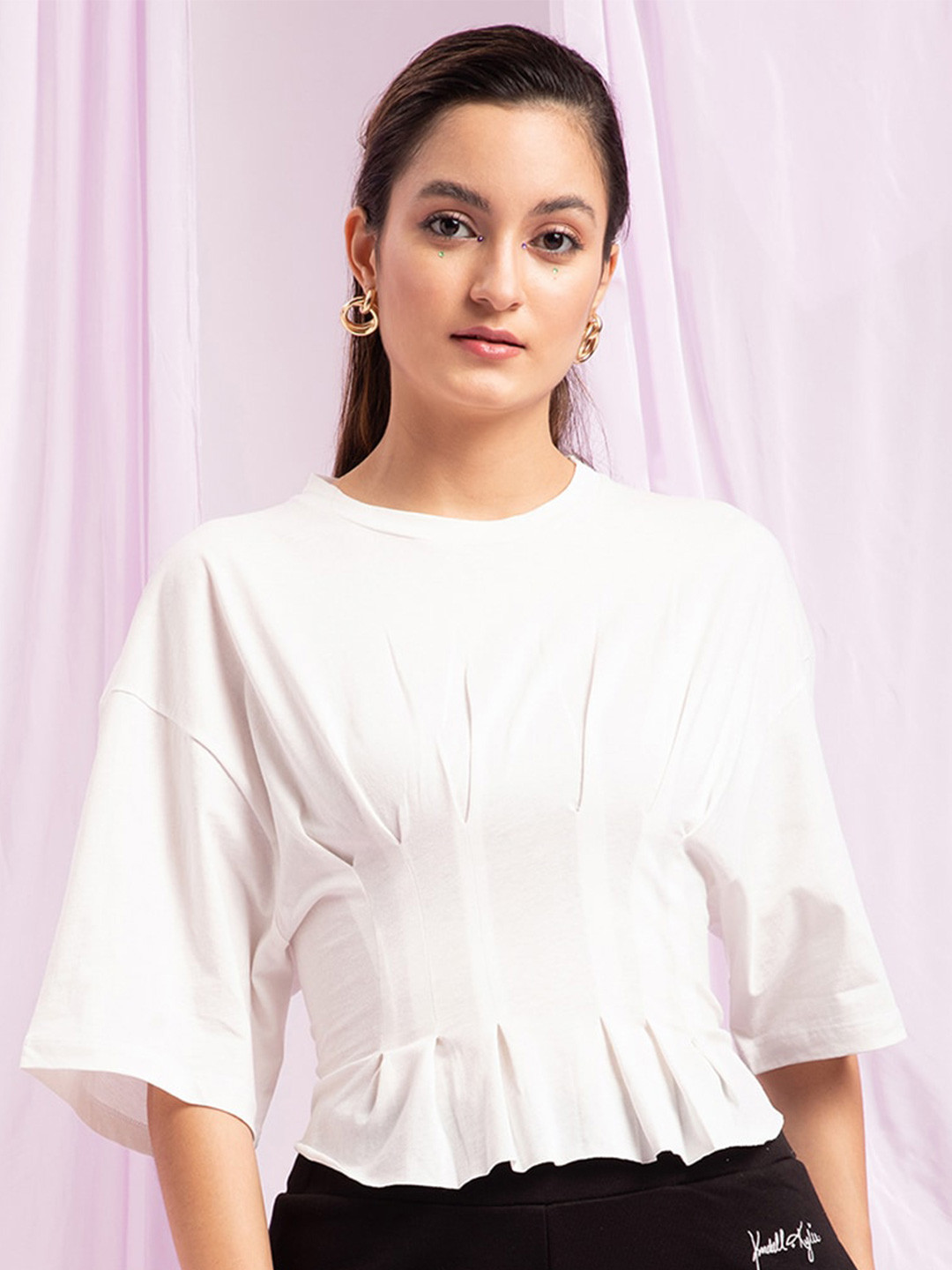 KENDALL & KYLIE Off White Extended Sleeves Crop Top