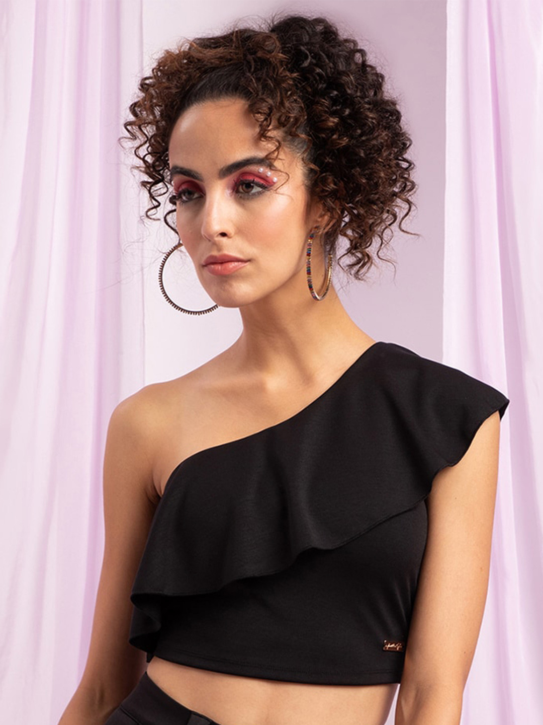 KENDALL & KYLIE Women Black One Shoulder Crop Top