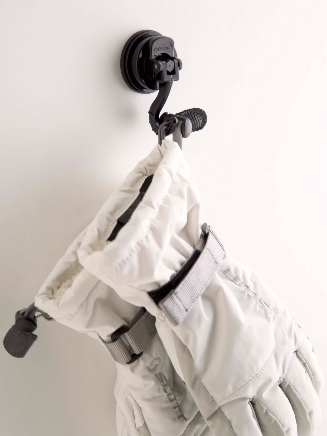 FECA Black Suction Hook