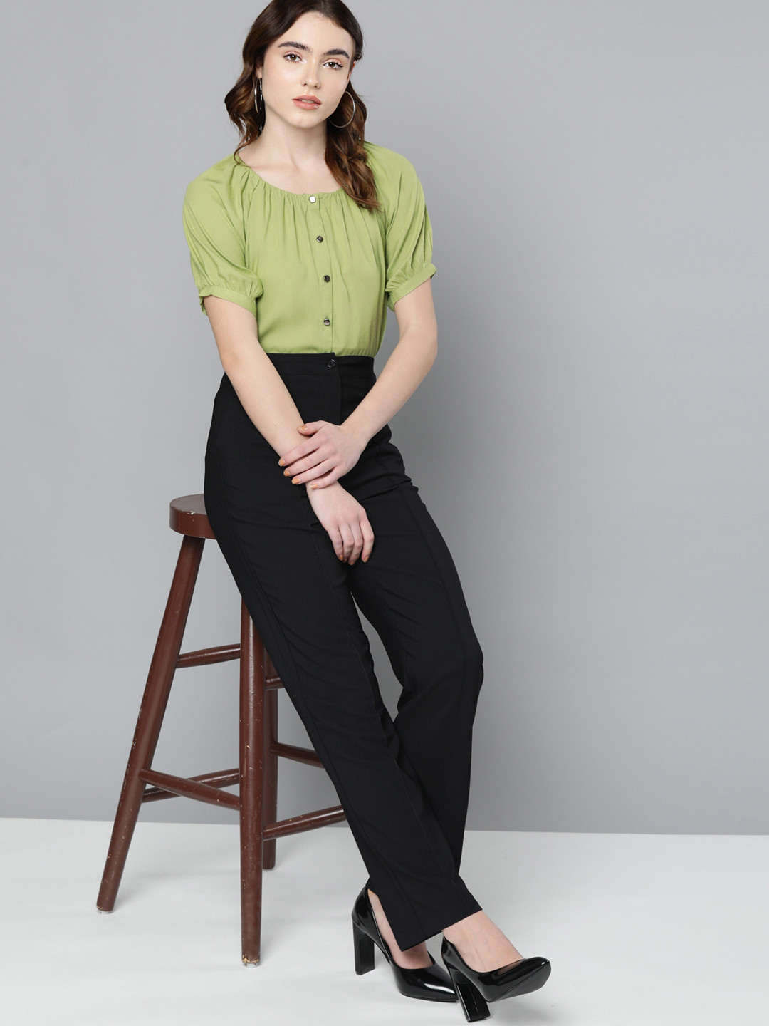 Chemistry Green Solid Puff Raglan Sleeves Top