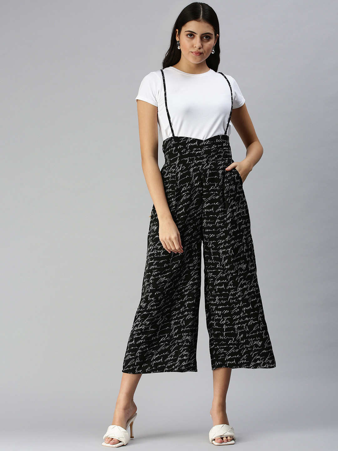 SHOWOFF Black & White Strapless Printed Capri Jumpsuit