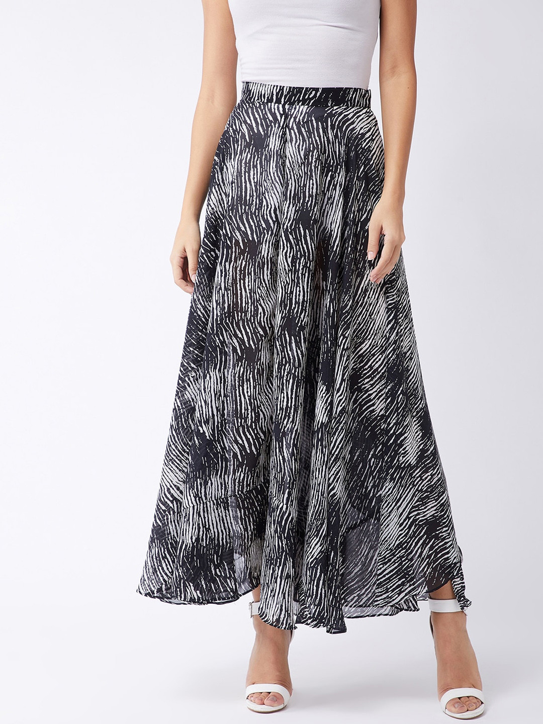 Zima Leto Women Black & White Abstract Printed Flared Maxi Skirts