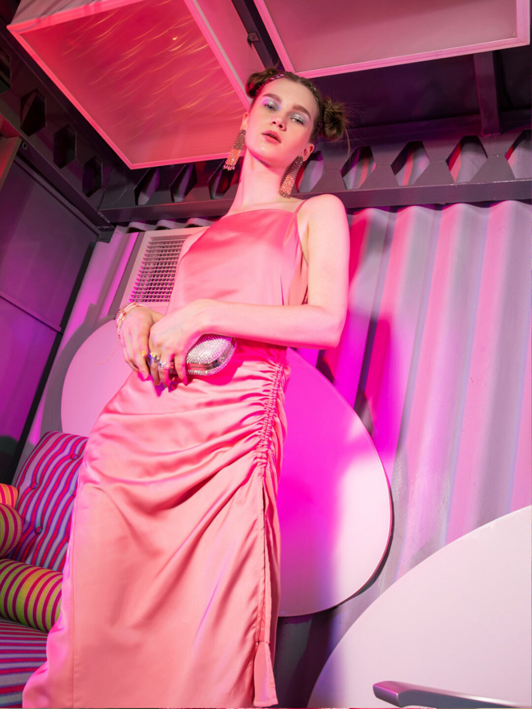 zink Z Pink Solid Sheath Dress