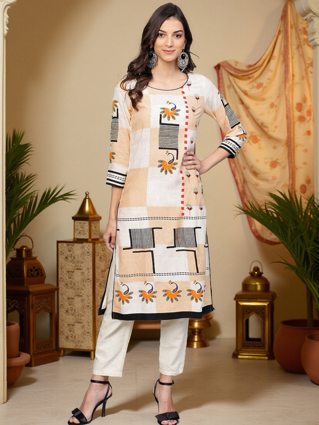 Pannkh Women Off White Peacock Inspired Round Neck Geometric Printed Kurta