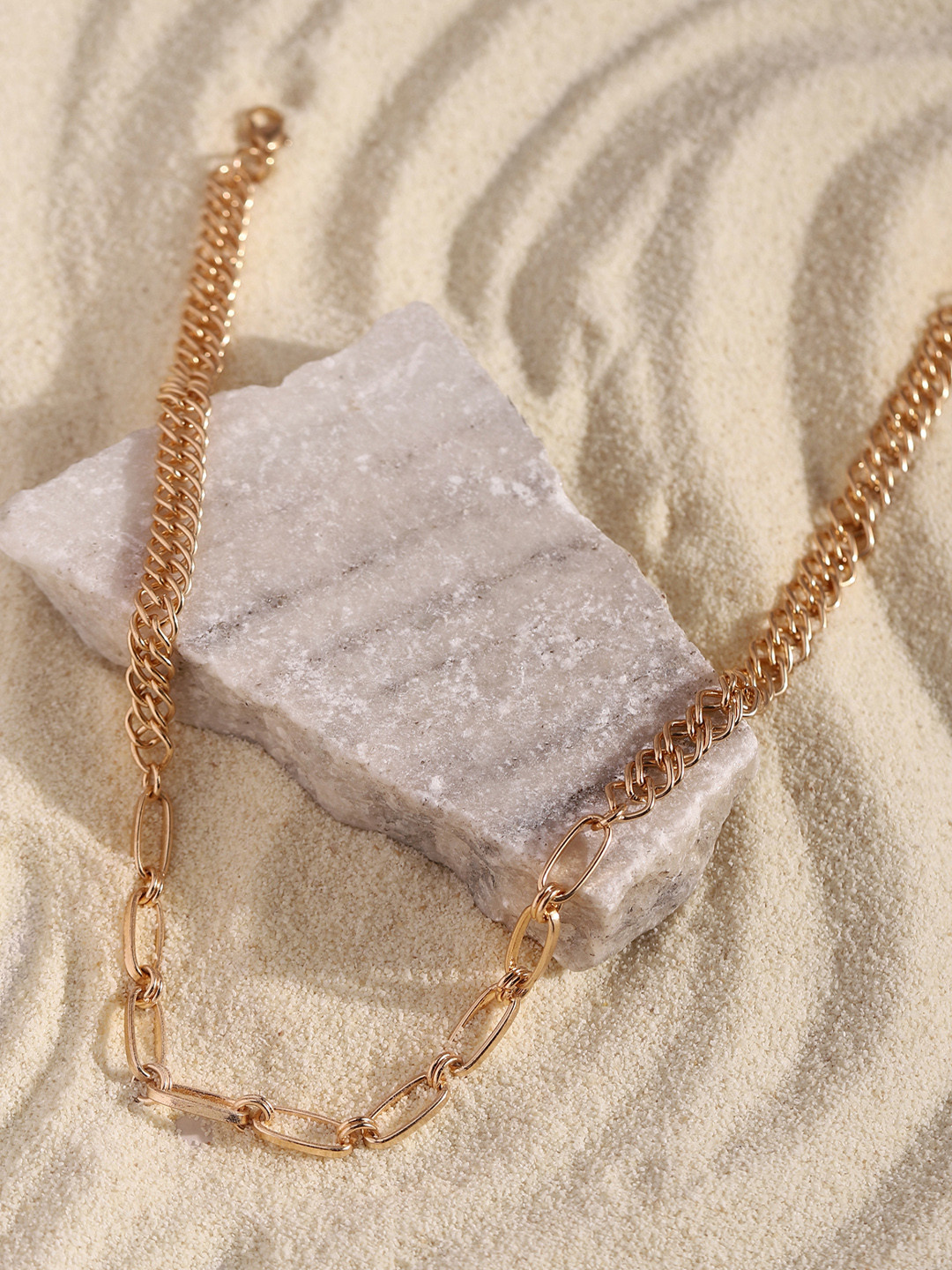 DEEBACO Gold-Toned Rose Gold-Plated Link Stylized Necklace