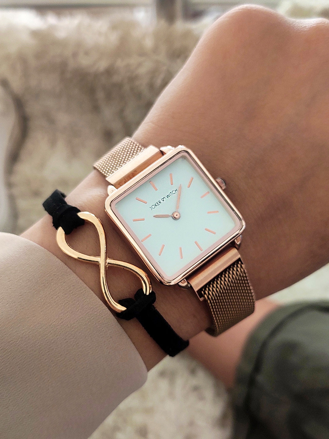 JOKER & WITCH Women Rose Gold-Toned & White Watch & Jewelry Gift Set JWBS558