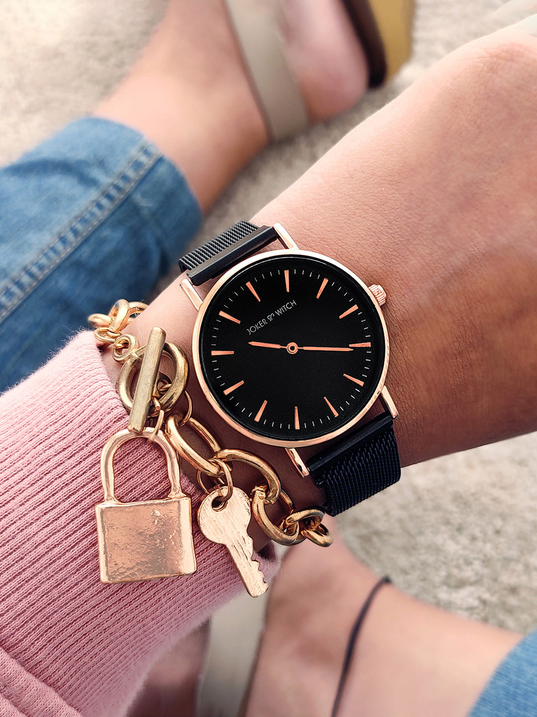 JOKER & WITCH Women Gold-Toned & Black Dora Watch Gift Set JWBS632