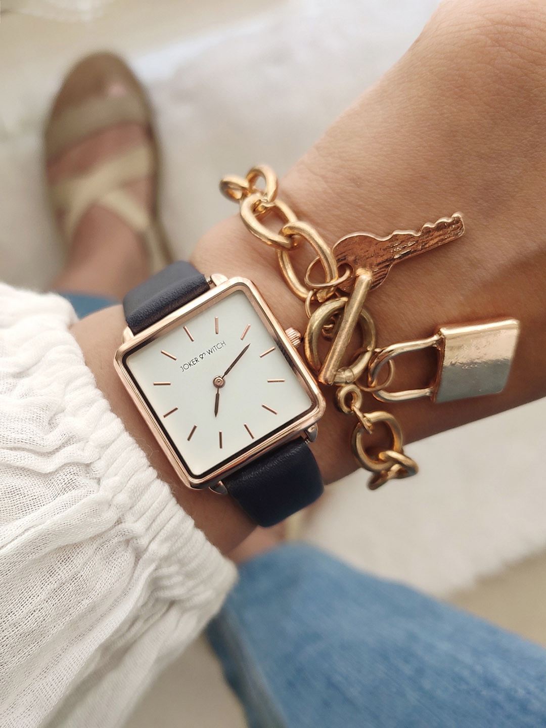 JOKER & WITCH Women Black & White Gold-Plated Watch & Bracelet Gift Set