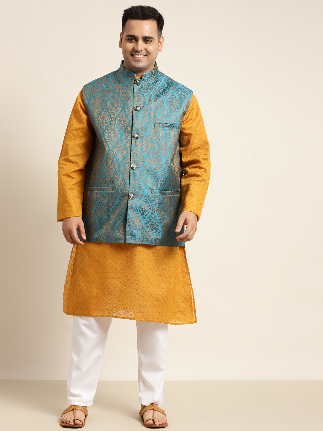 SOJANYA PLUS Men Plus Size Mustard Yellow Pure Cotton Kurta Set Comes With a Nehru Jacket