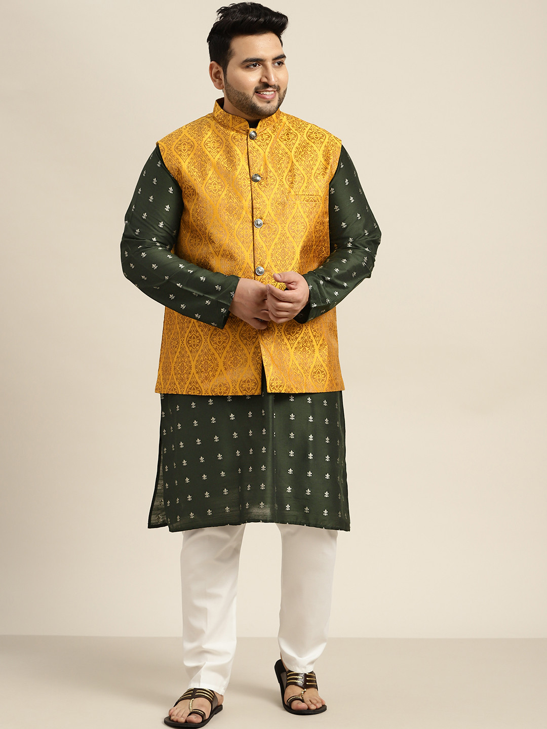 SOJANYA PLUS Plus Size Men Green Kurta with Pyjamas & Nehru Jacket