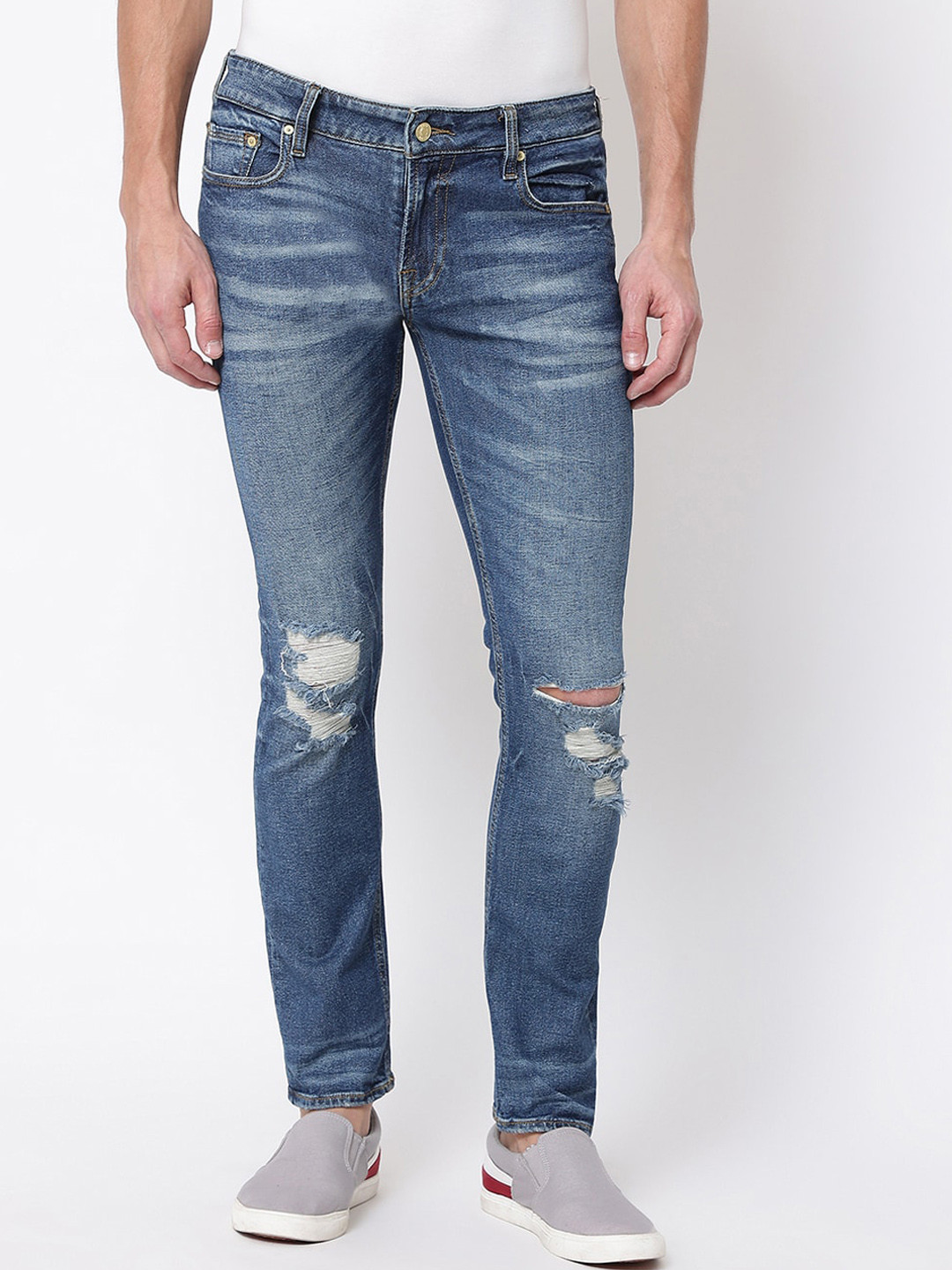 GUESS Men Multicoloured Mildly Distressed Light Fade Jeans