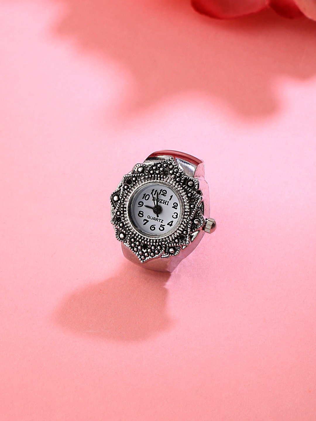 Yellow Chimes Silver-Toned Dial Analog Stretchable Watch Ring