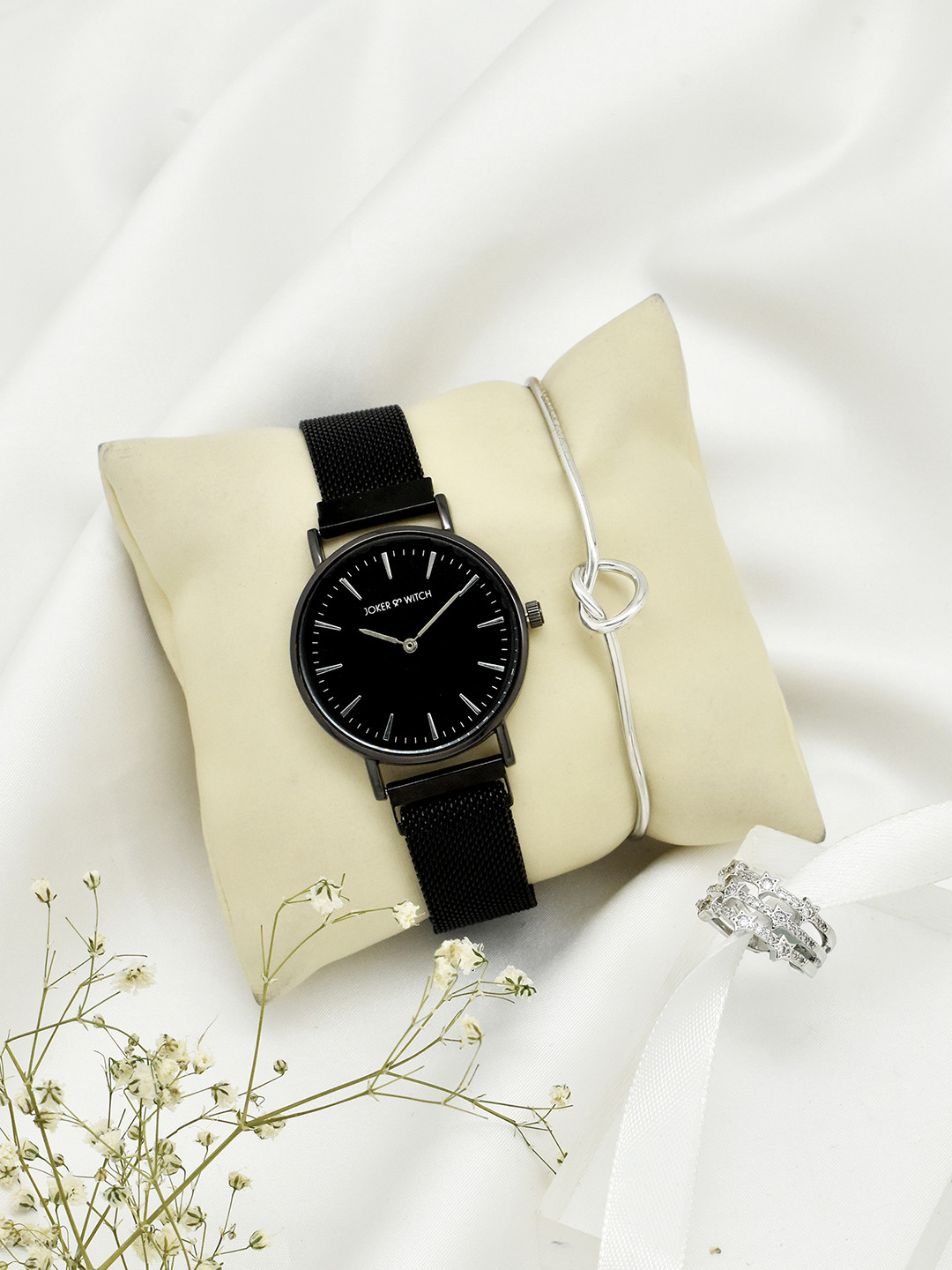 JOKER & WITCH Women Silver-Toned & Black Watch Gift Set JWLT477
