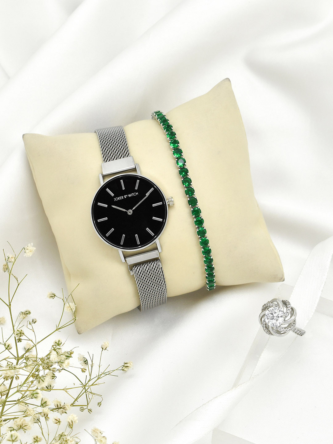 JOKER & WITCH Women Silver-Toned & Green Watch Gift Set JWLT450