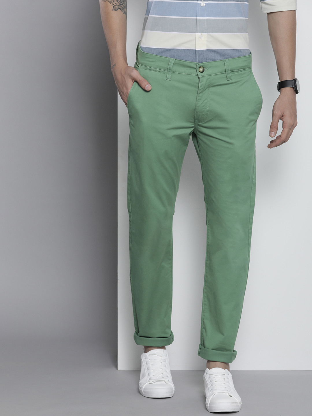 Nautica Men Light Olive Green Slim Fit Mid-Rise Solid Trousers