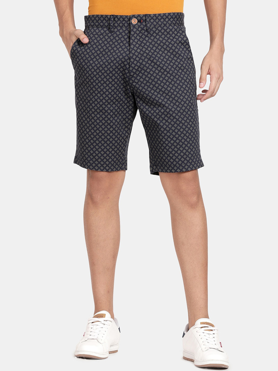 t-base Men Navy Blue Printed Cotton Chino Shorts