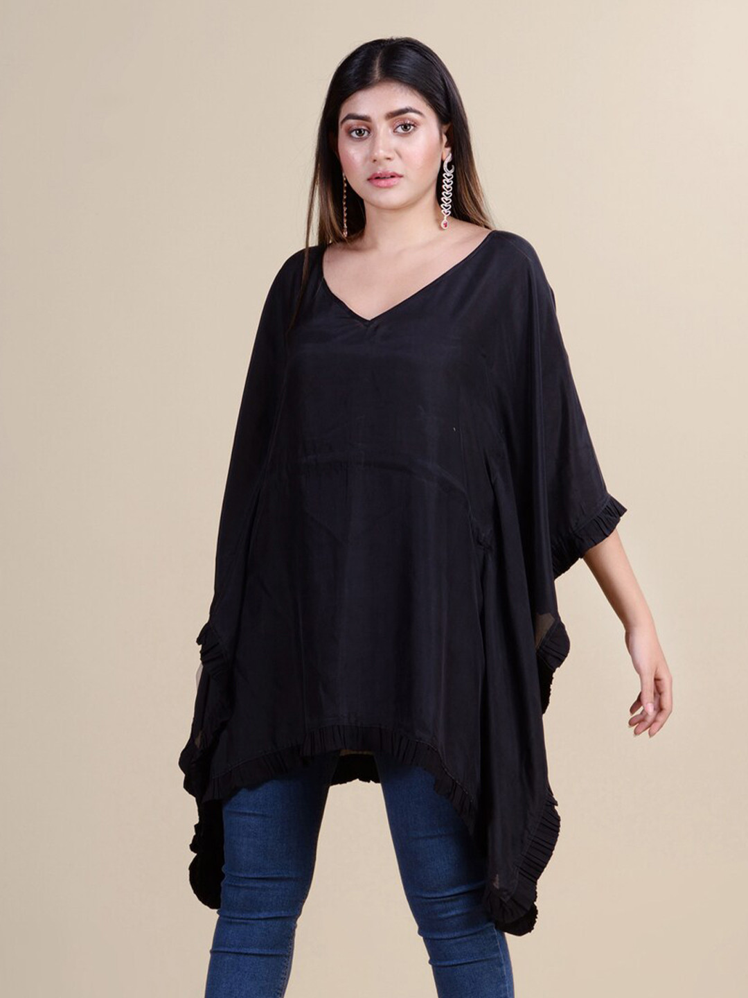 Laa Calcutta Women Black Solid Kaftan Tunic