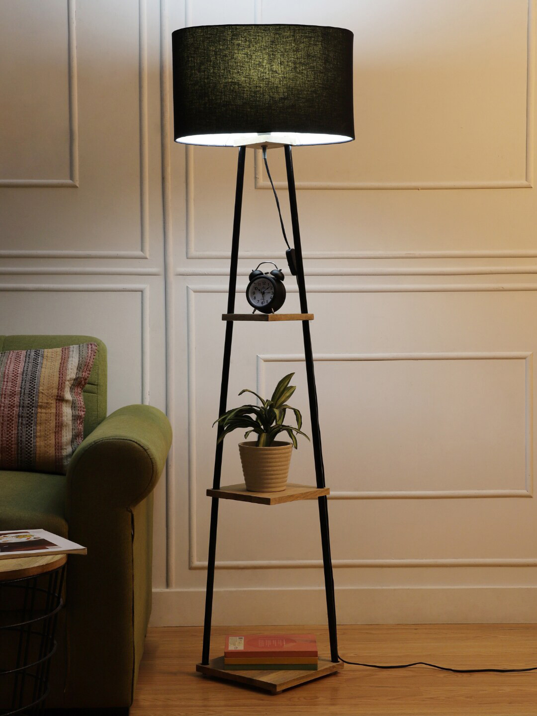 SANDED EDGE Black Solid Floor Lamp With Wooden Shelves