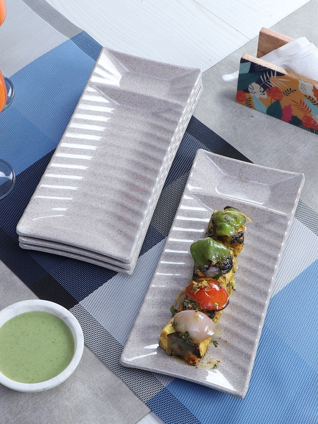 CDI Set Of 5 White Rectangular Shaped Platter With Dip Bowl