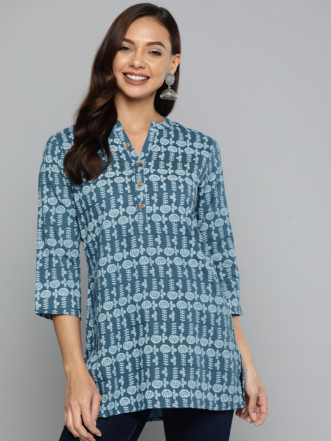 HERE&NOW Steel Blue Floral Printed Kurti