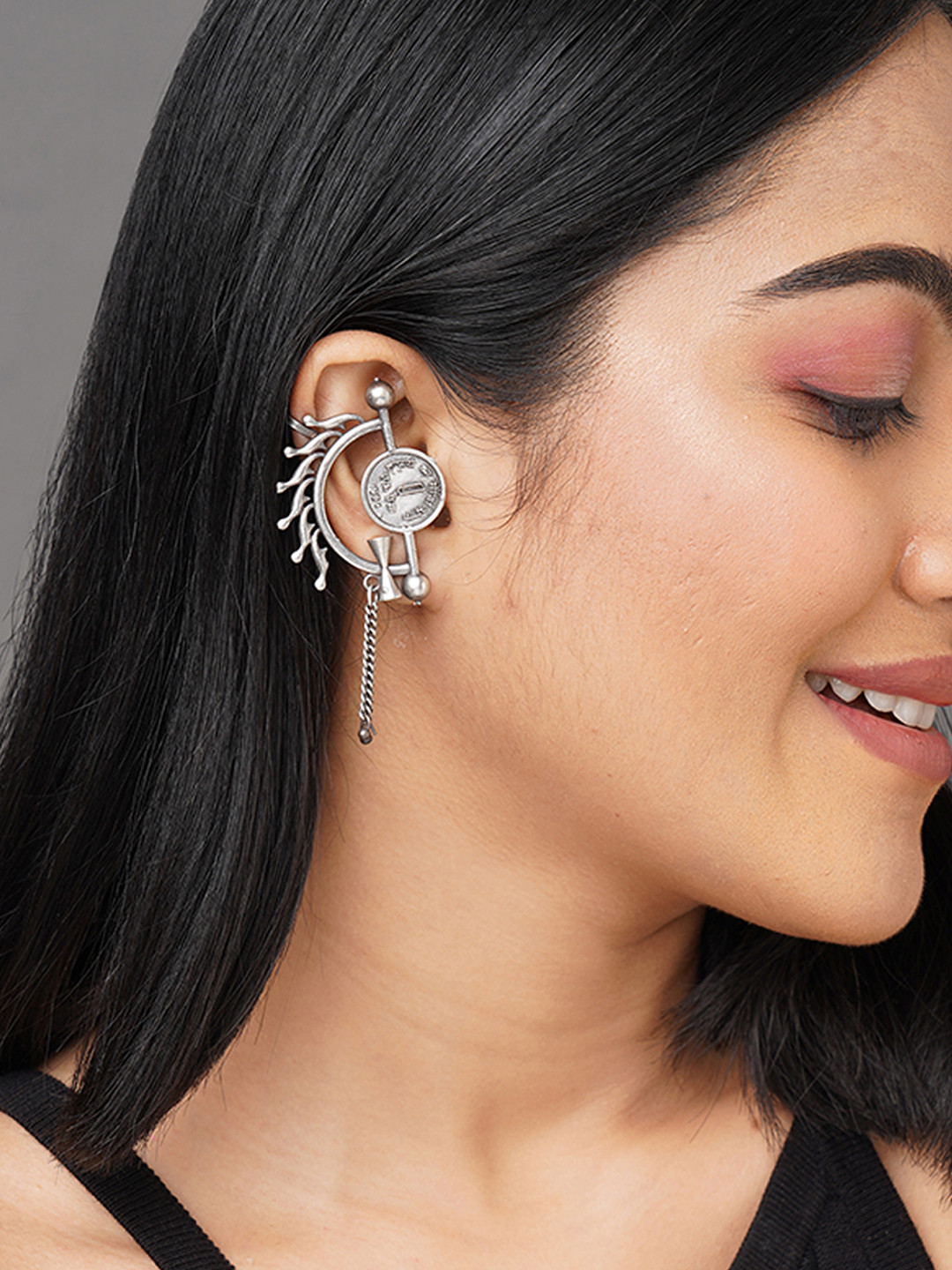 Binnis Wardrobe Silver-Toned Contemporary Ear Cuff Earrings