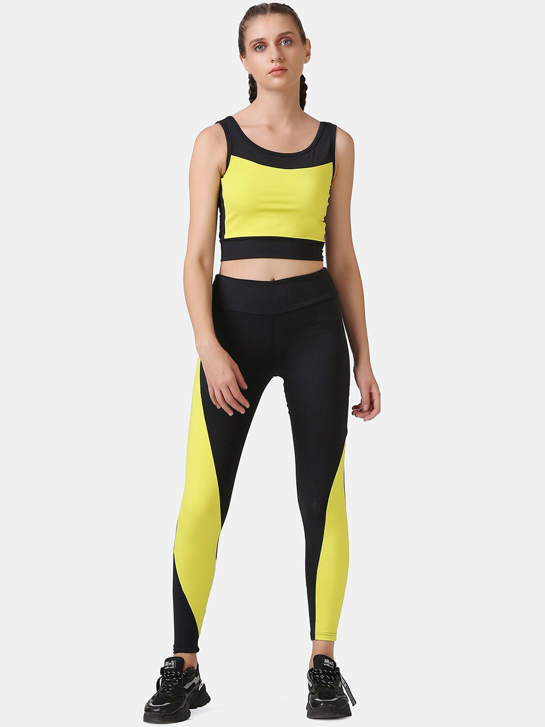 Aesthetic Bodies Women Black & Yellow Colourblocked Co-Ords