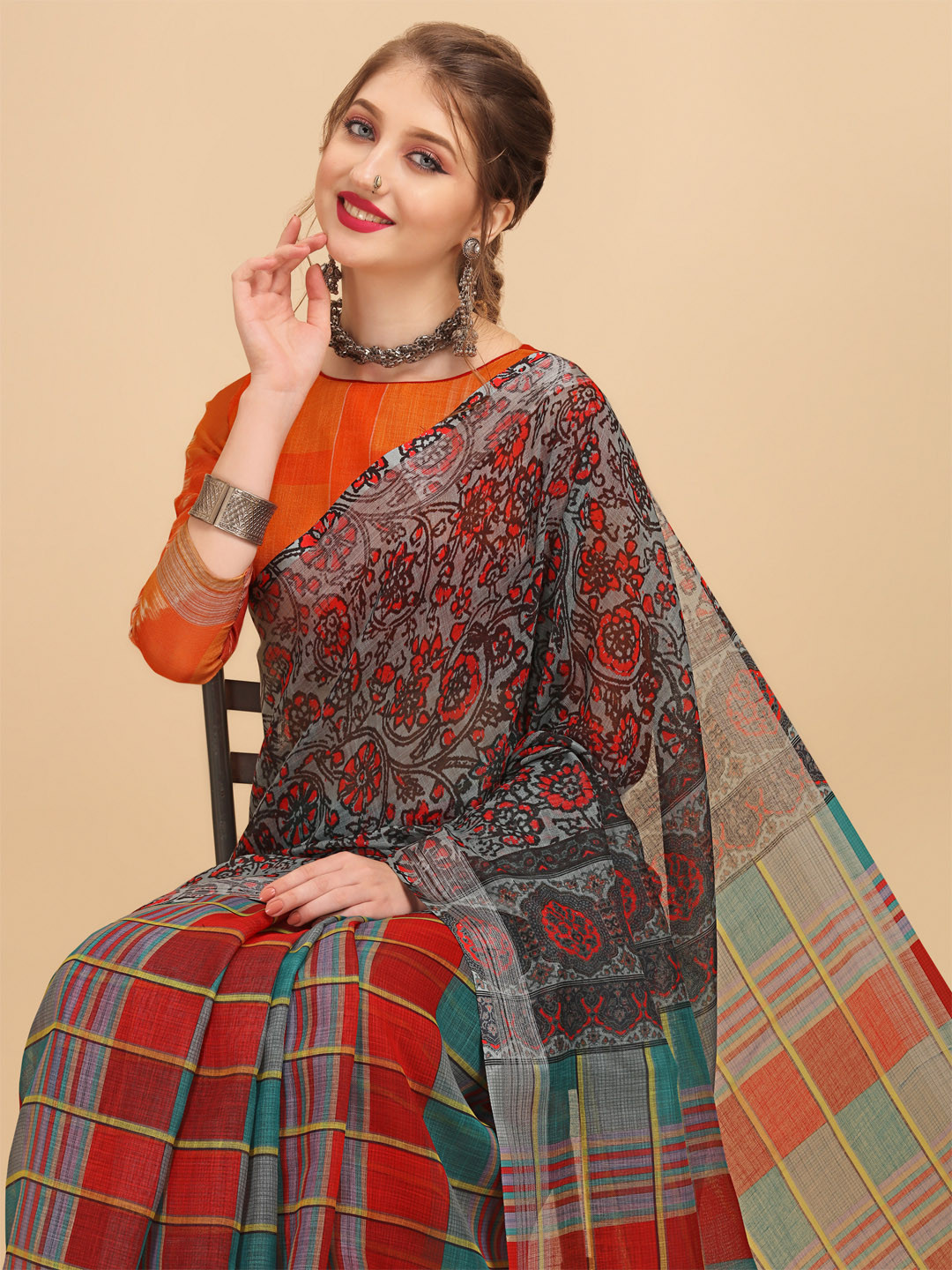 Sangria Grey & Red Beads and Stones Pure Linen Saree