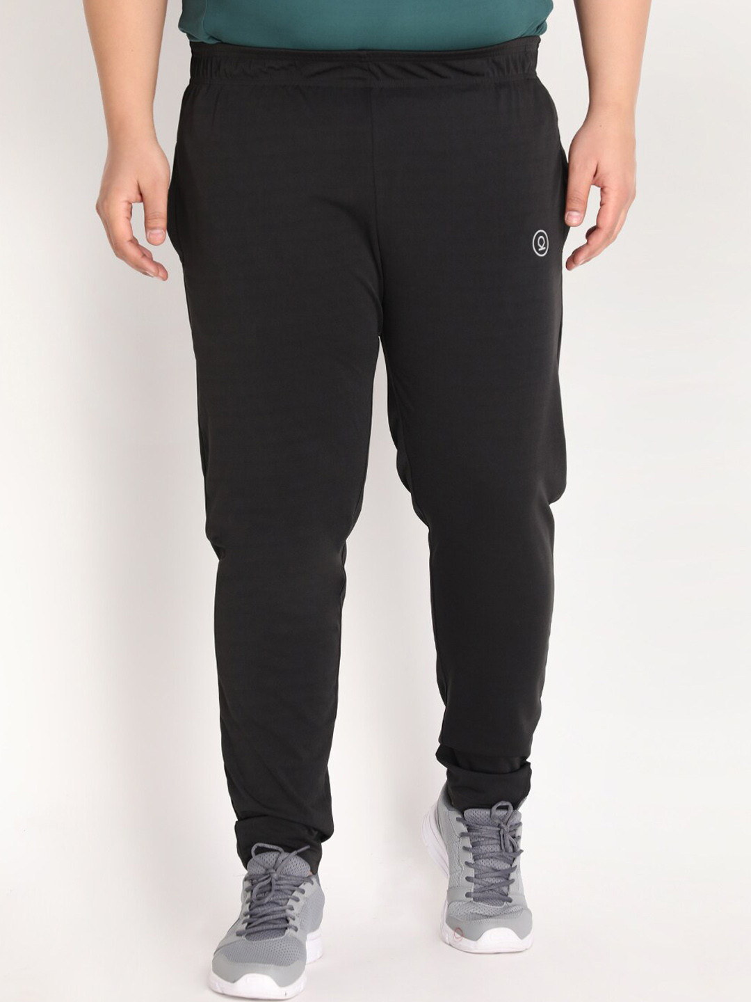 CHKOKKO Plus Men Black Solid Sports Track Pants